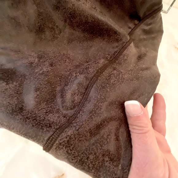 3/$40 Sml Aerie Offline sports bra - Picture 2 of 4